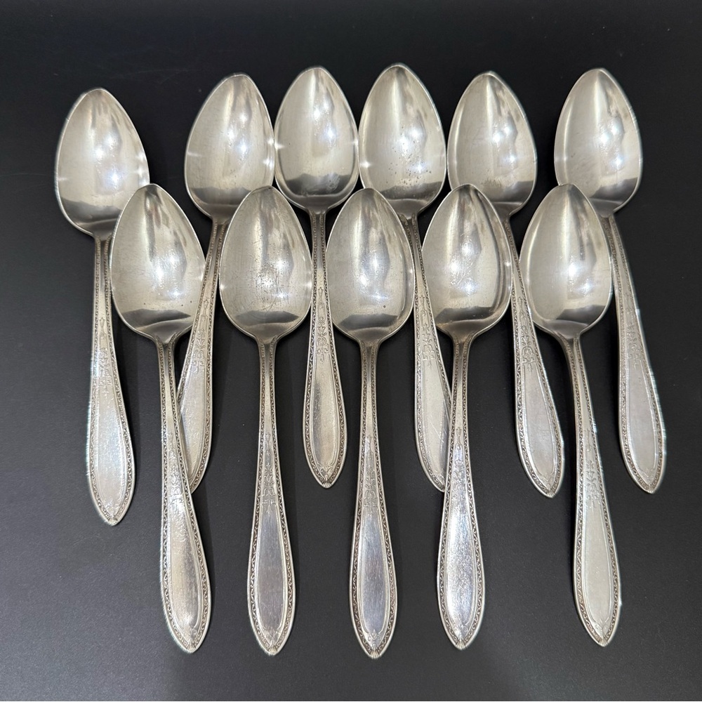 11pcs. WM Rogers & Son  AA Pat. APD FOR Silver-plated 7” Place Spoon